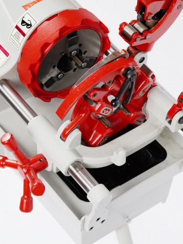 Резьбонарезной станок ThreadMaster 50 UNI (1/2"–2", 900 Вт) 50 UNI фото 4